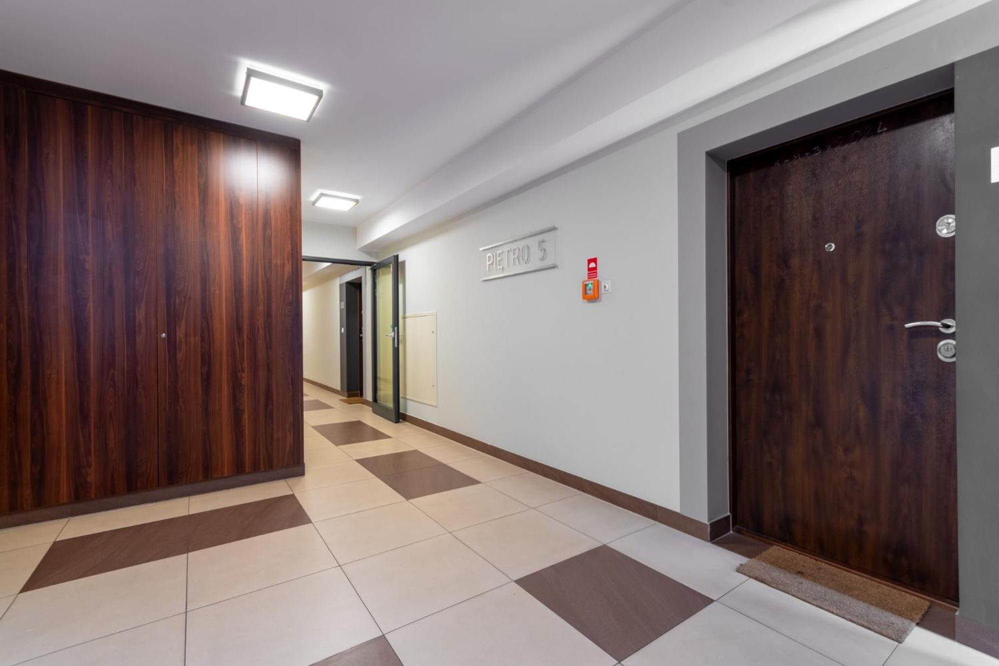 Paryski Zakatek Cosy Apartment Wroclaw Ngoại thất bức ảnh