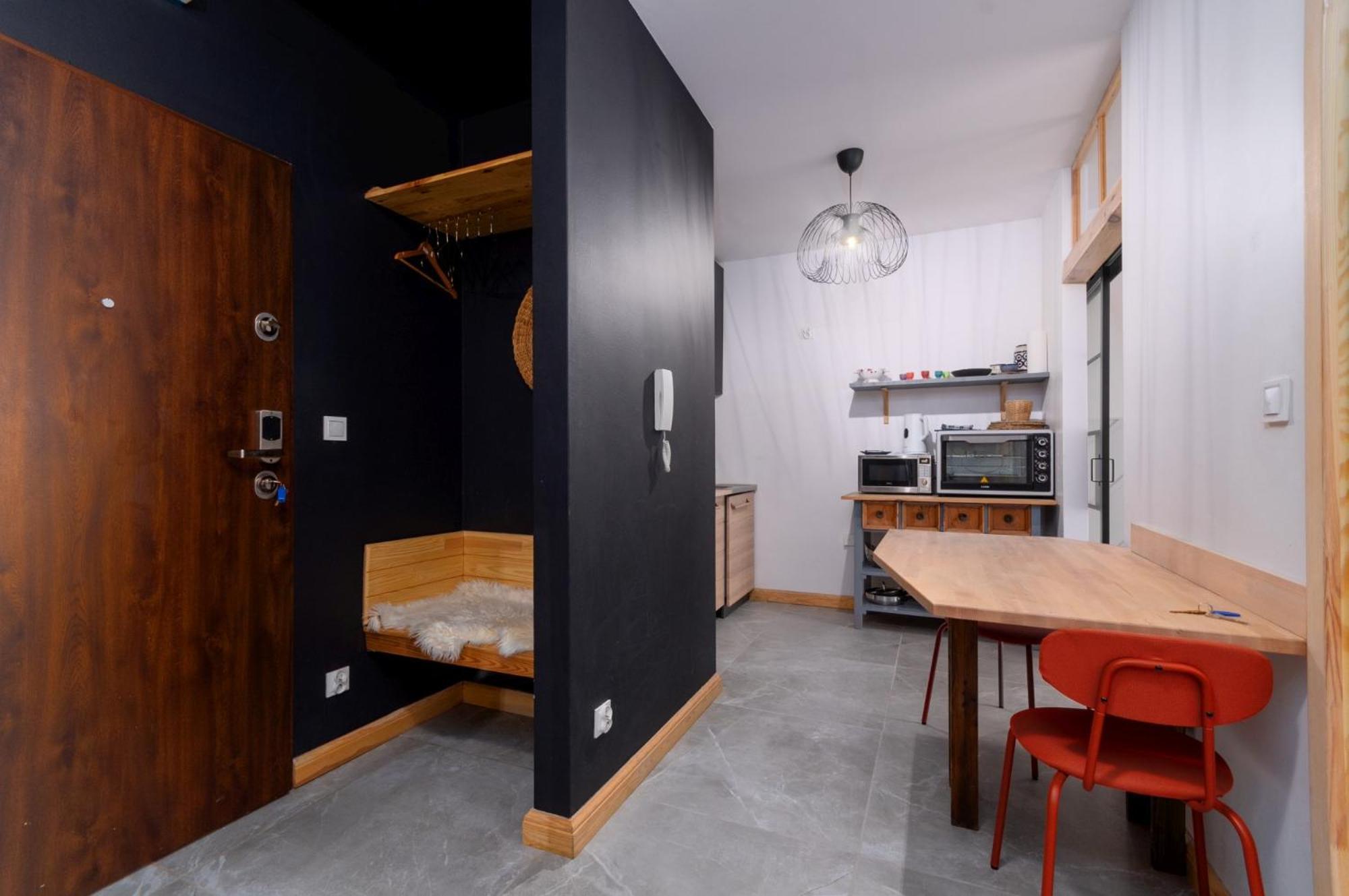 Paryski Zakatek Cosy Apartment Wroclaw Ngoại thất bức ảnh