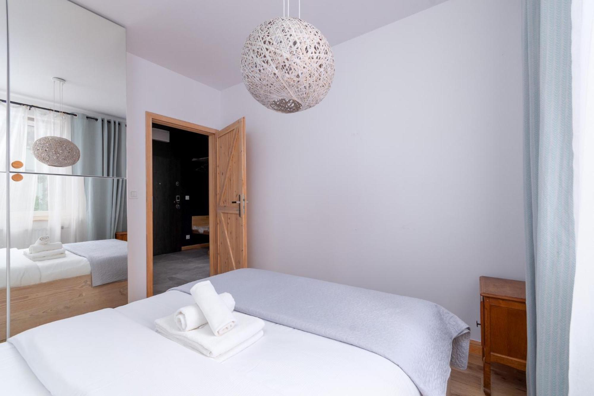 Paryski Zakatek Cosy Apartment Wroclaw Ngoại thất bức ảnh