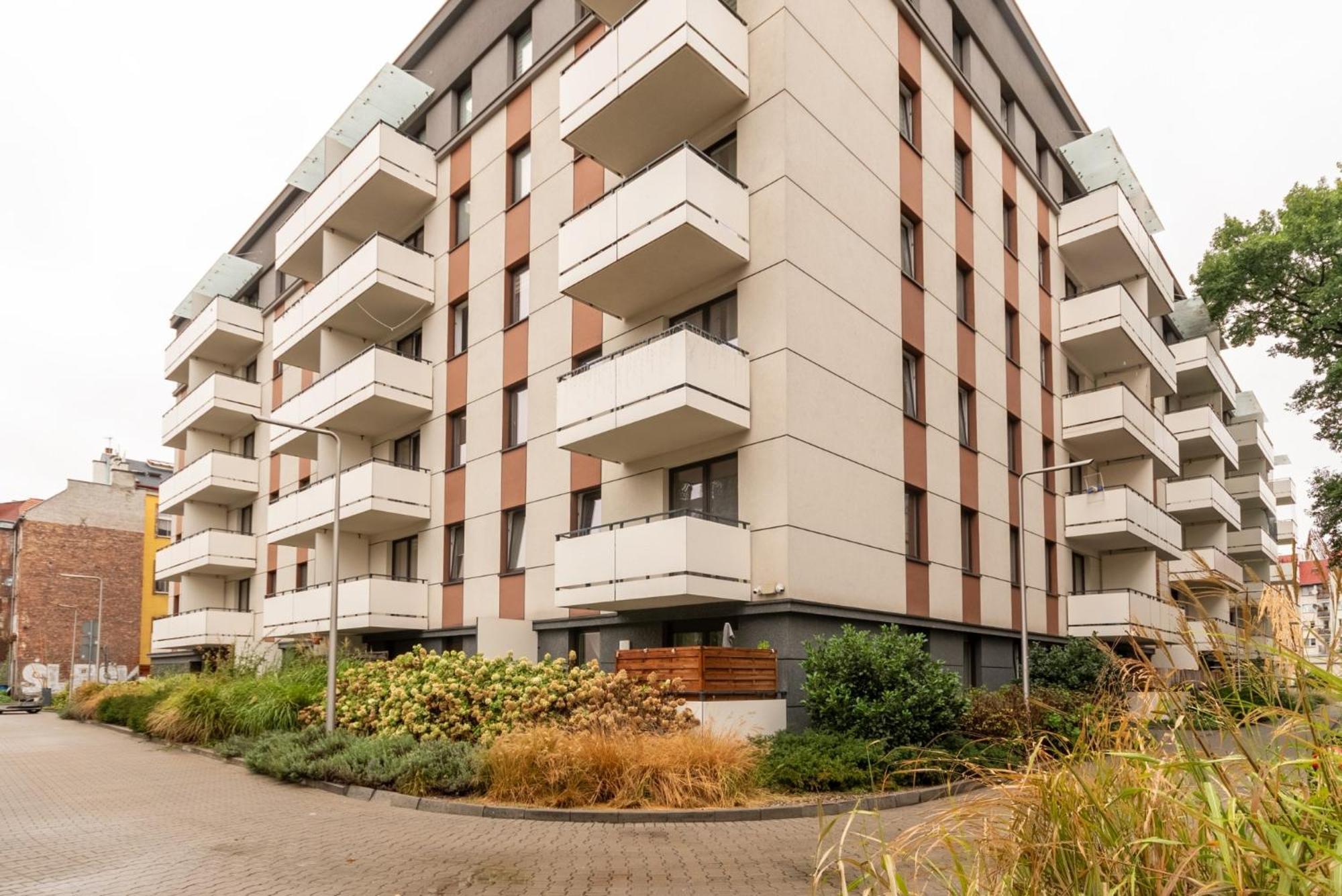 Paryski Zakatek Cosy Apartment Wroclaw Ngoại thất bức ảnh